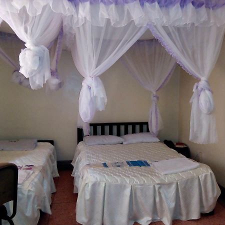 Nanyuki Ibis Hotel Dış mekan fotoğraf