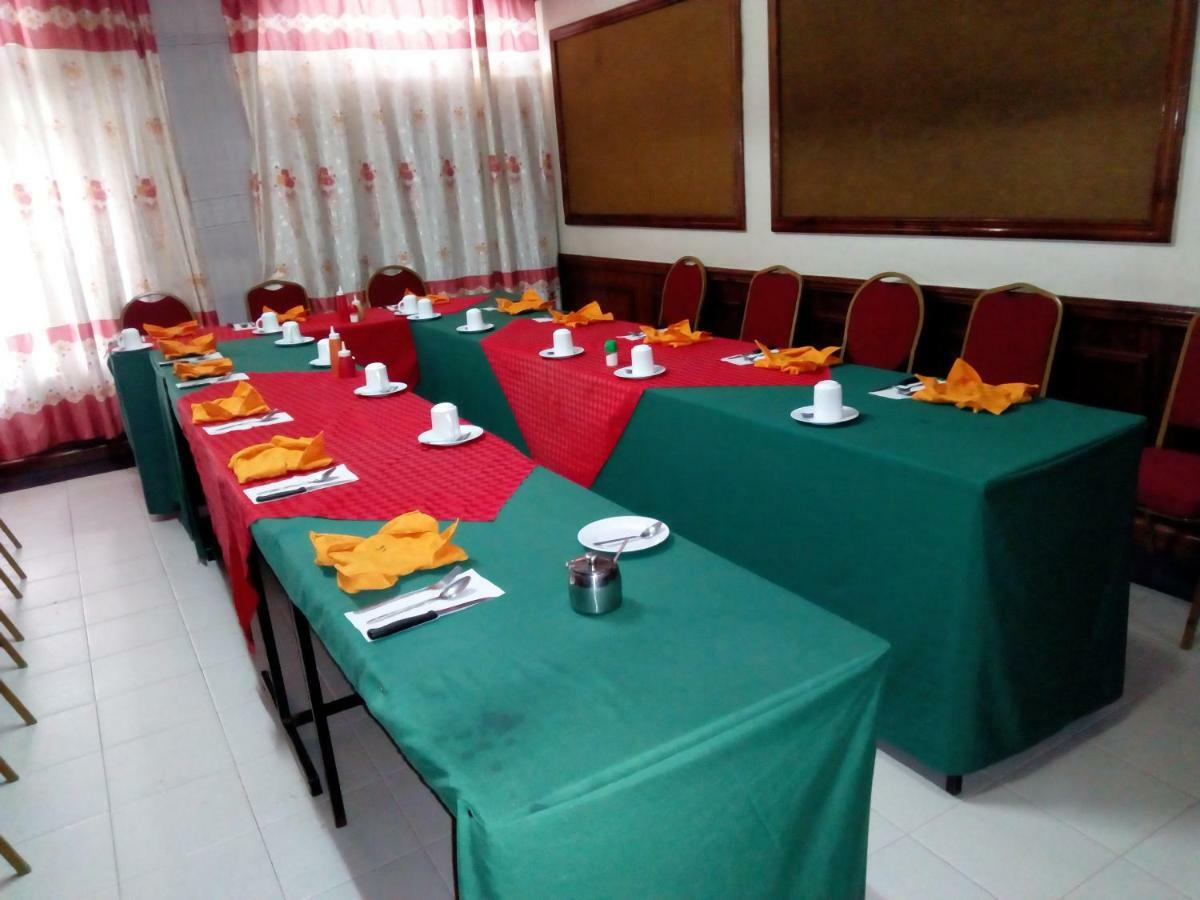 Nanyuki Ibis Hotel Dış mekan fotoğraf