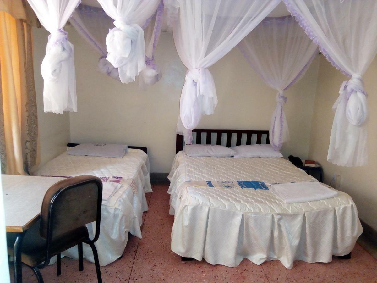 Nanyuki Ibis Hotel Dış mekan fotoğraf